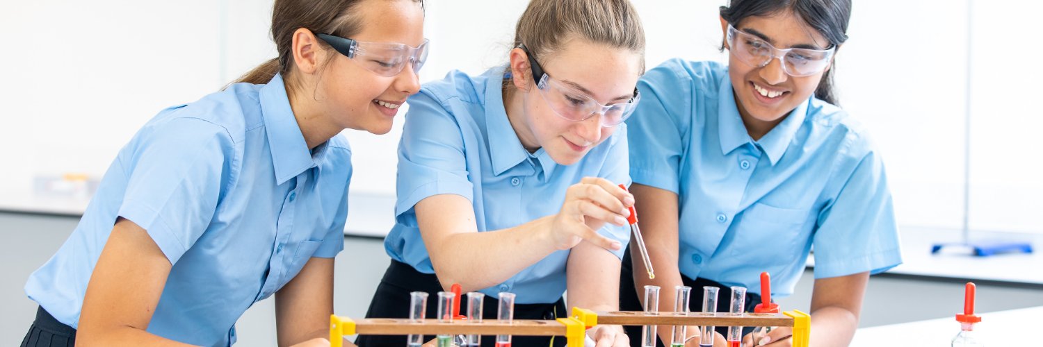 Sir Frederick Gibberd College banner
