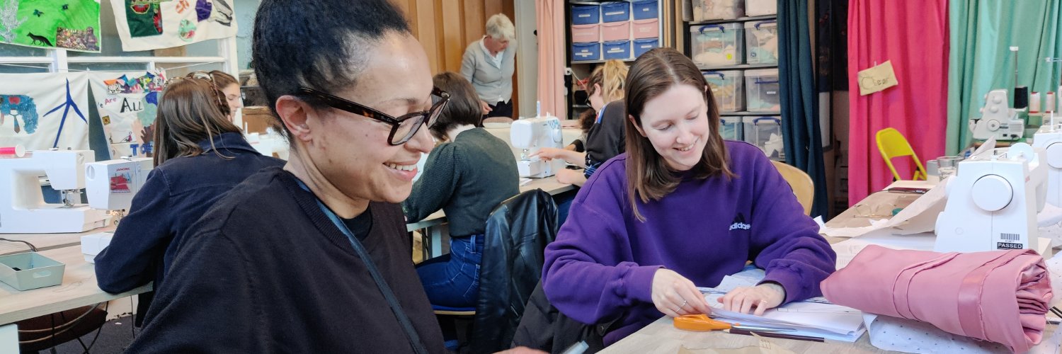 Make Mee Studio banner