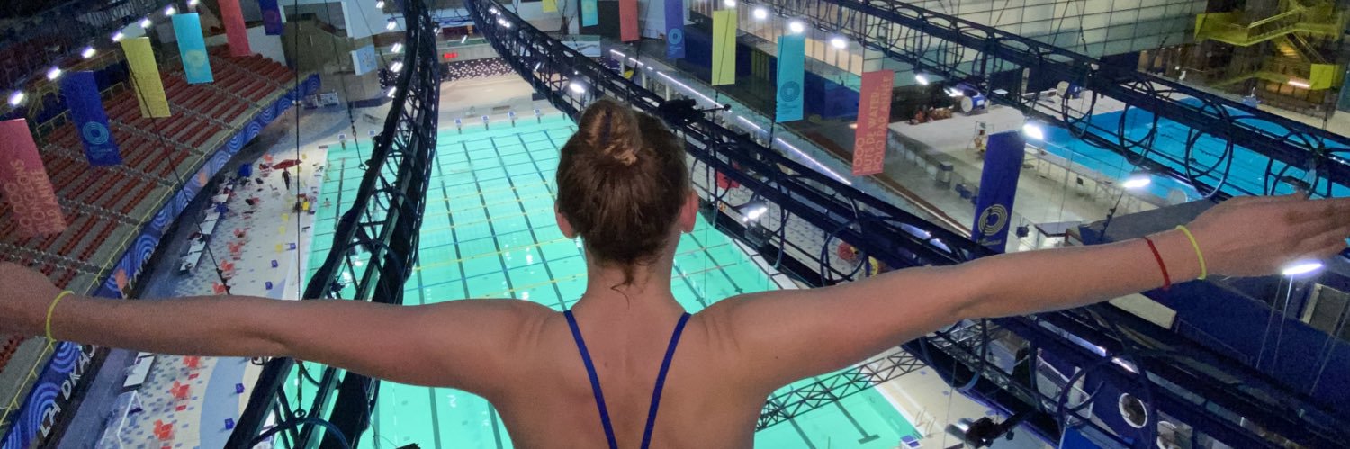 Molly Carlson banner