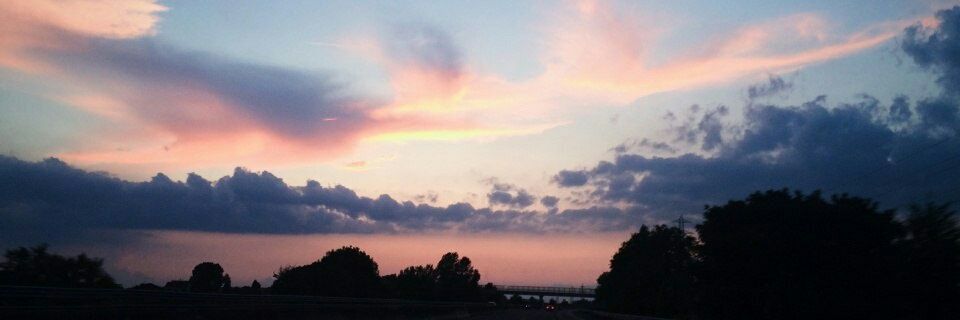 arastation's profile banner image