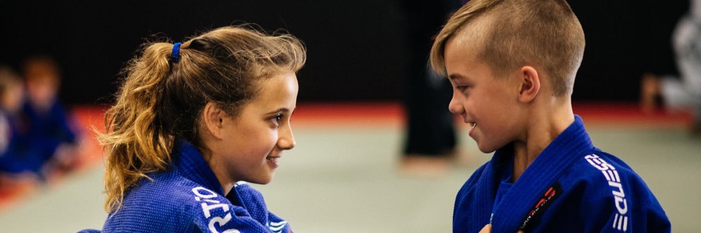 Rodrigo Resende Academy banner