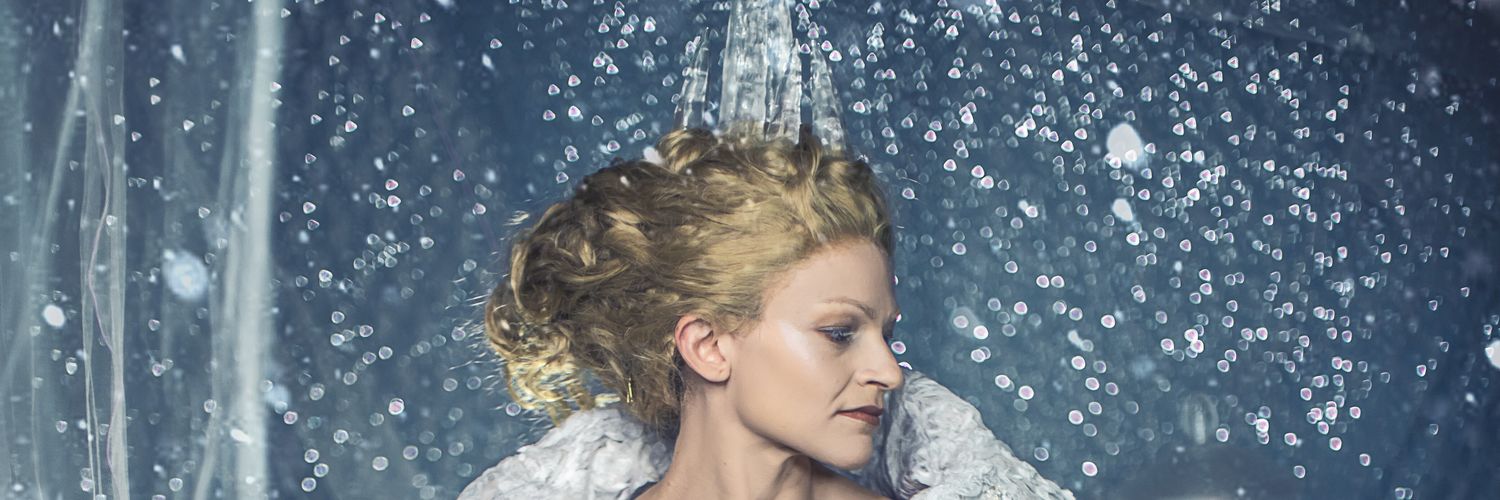 paulagenkai's profile banner image