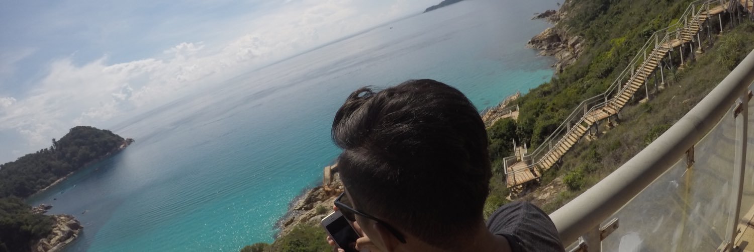 arekif19's profile banner image