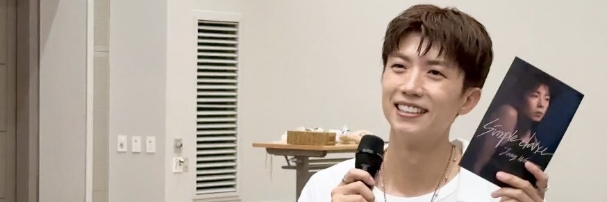 Ayoung banner