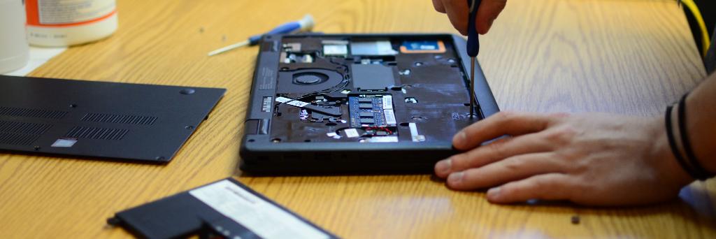 Maconaquah Tech banner