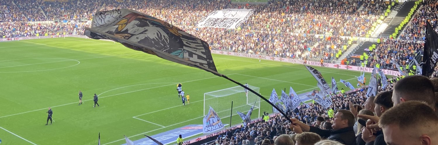 rrobwys's profile banner image