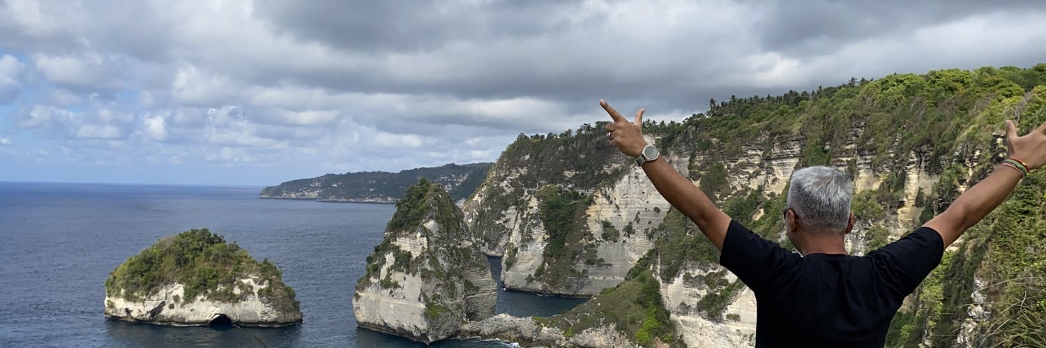papiabel's profile banner image