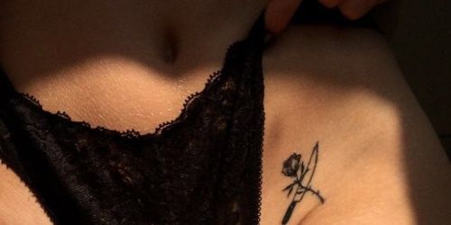 estoydescalzaa's profile banner image