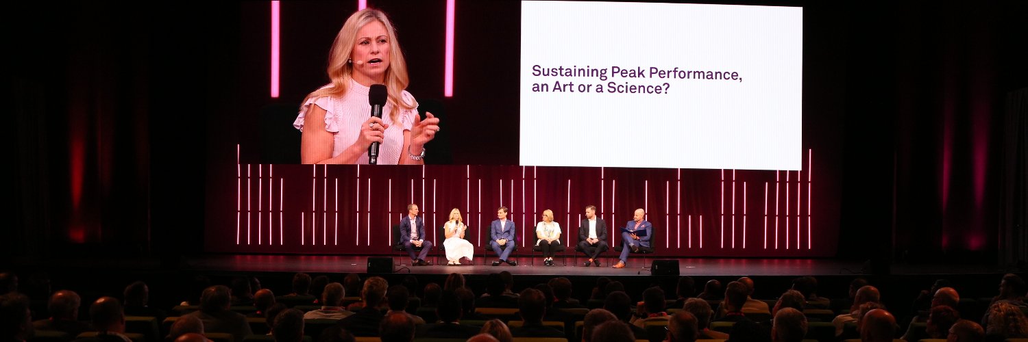 Alisa Camplin banner
