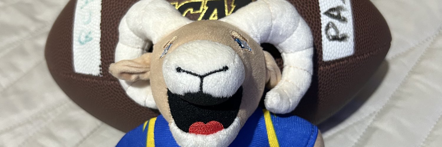 padreguinda's profile banner image