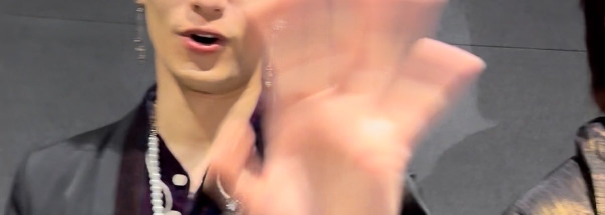 kk_pi_17's profile banner image