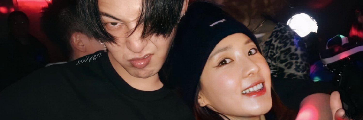 vvennnice's profile banner image