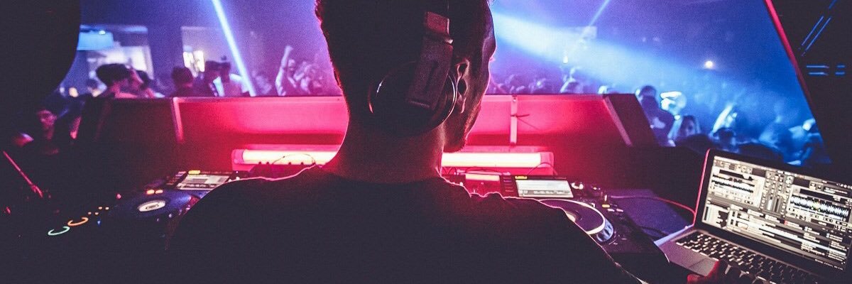 franzcosta's profile banner image