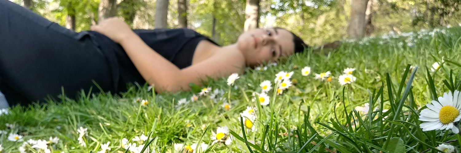 clari_morelli's profile banner image
