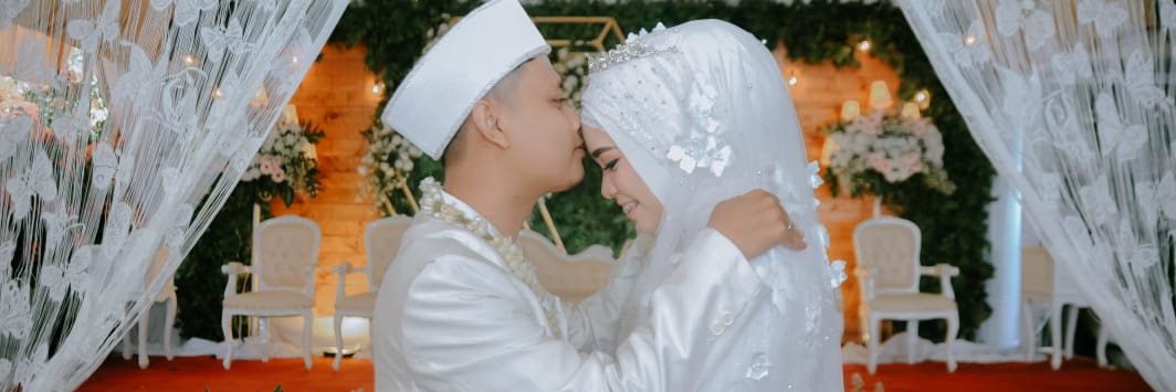 hezayuhilfa's profile banner image