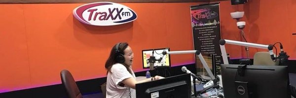 elsDines Profile Banner