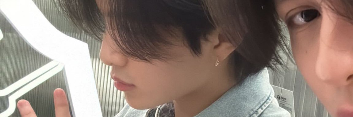 mm27ay's profile banner image
