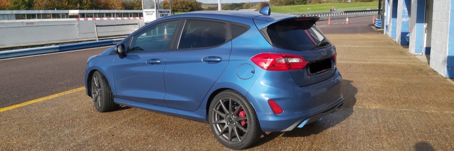 Alistair Harwood banner