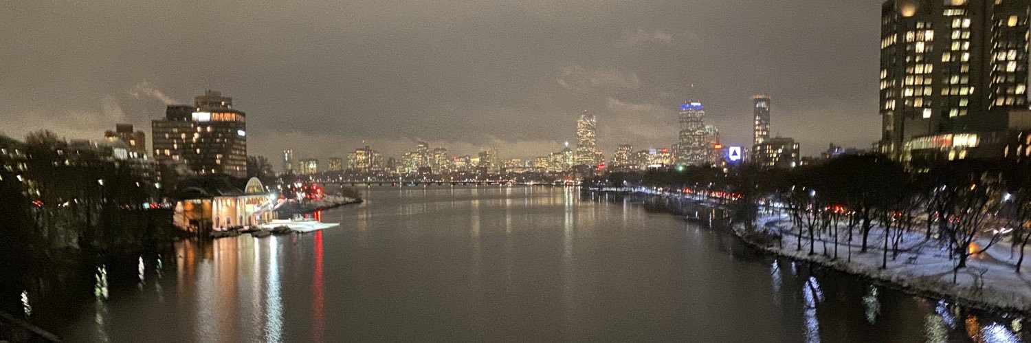 less_is_mo28's profile banner image