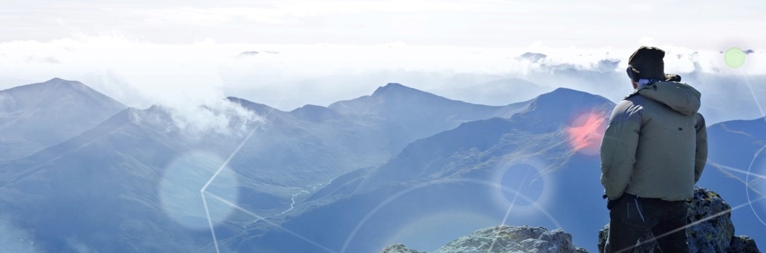 EmilyViarnaud's profile banner image
