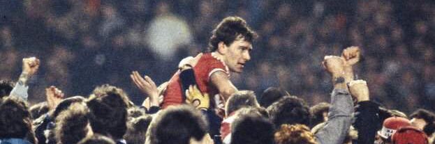 Barry Golden banner