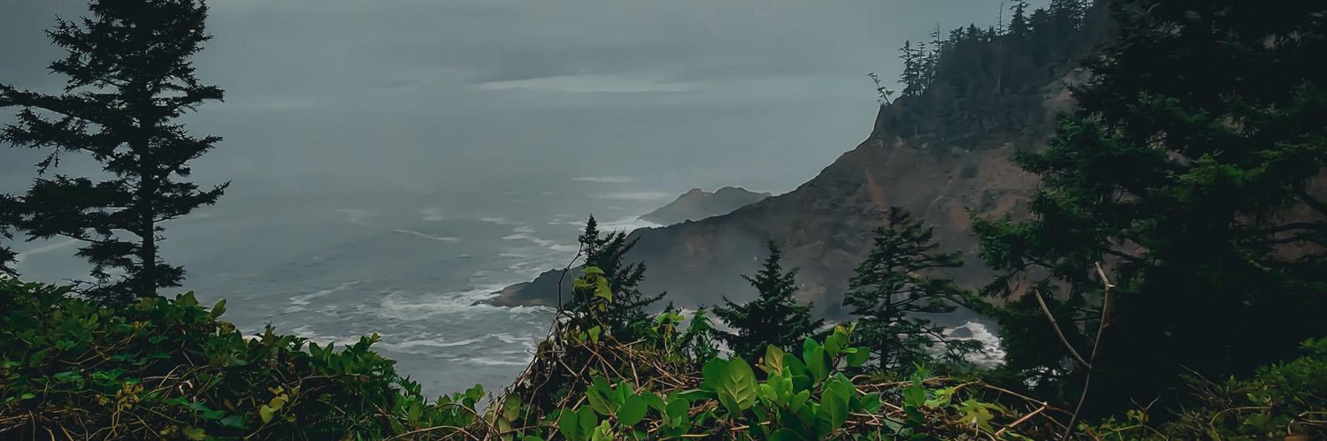 quinnlugh's profile banner image