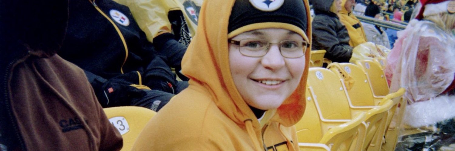 annahessler_'s profile banner image