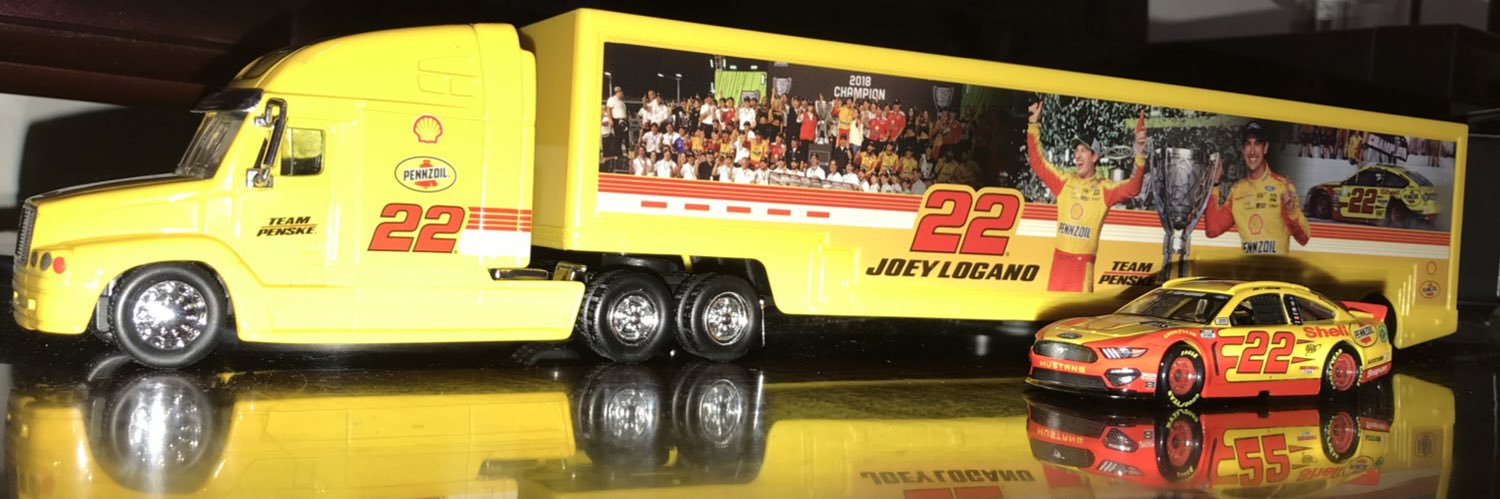 EsMex97's profile banner image