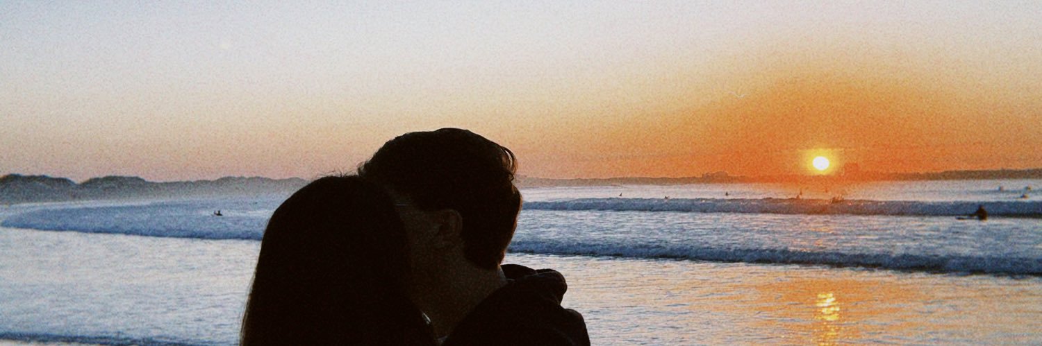 inesvlopes18's profile banner image