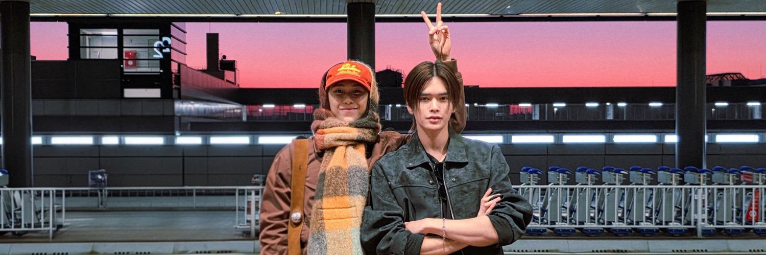 𝐹𝑒𝑤 banner