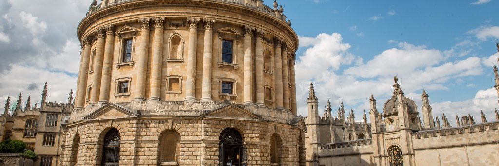 Oxford Summer Courses banner