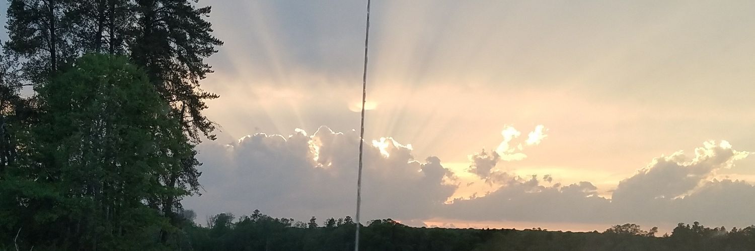 iSo1Zz's profile banner image