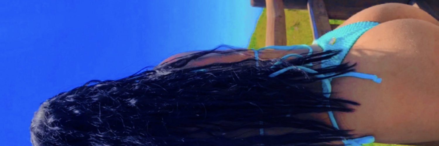 raylina24's profile banner image