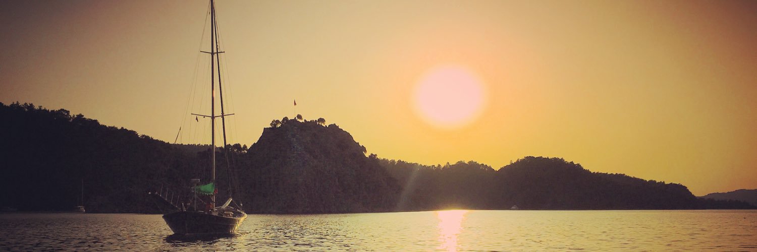 dovandovando's profile banner image