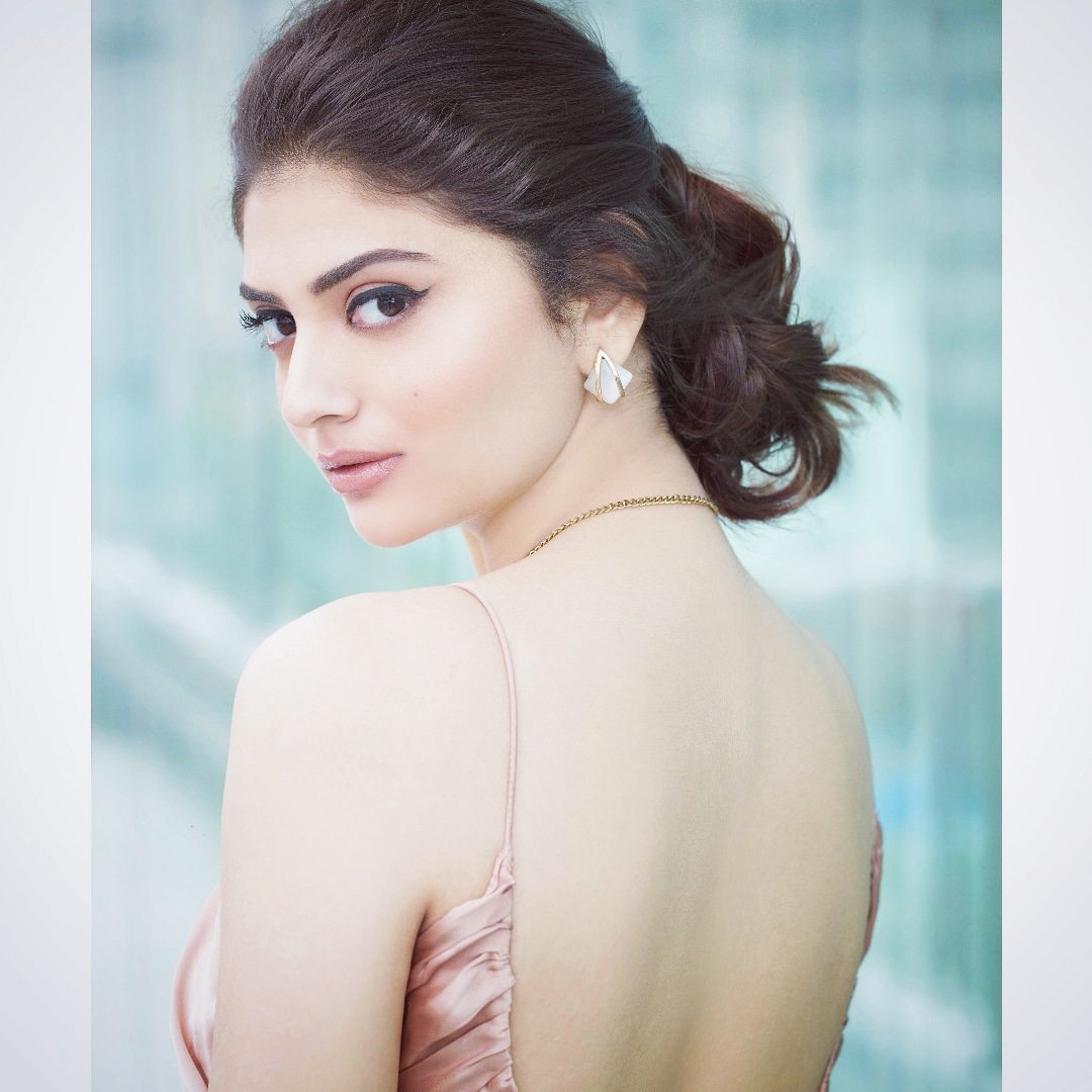 davisonNazia's profile banner image