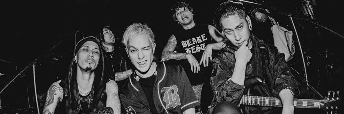 __sktn__'s profile banner image