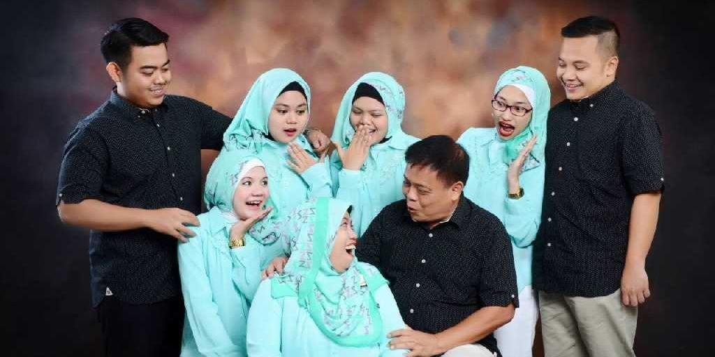 ratihrani's profile banner image