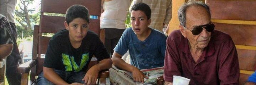 Roger Bolaños V. banner