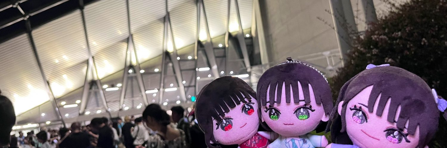 coco_axia's profile banner image
