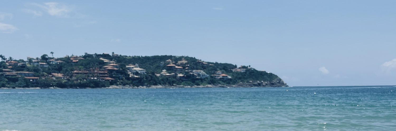 laraaredondo's profile banner image