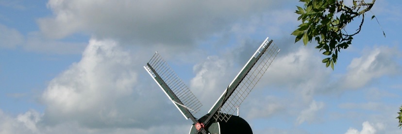HelenaVictoriaD's profile banner image