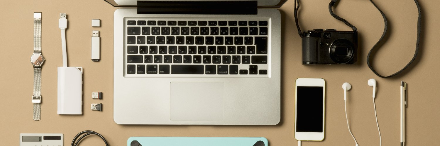 Emily Forlini banner