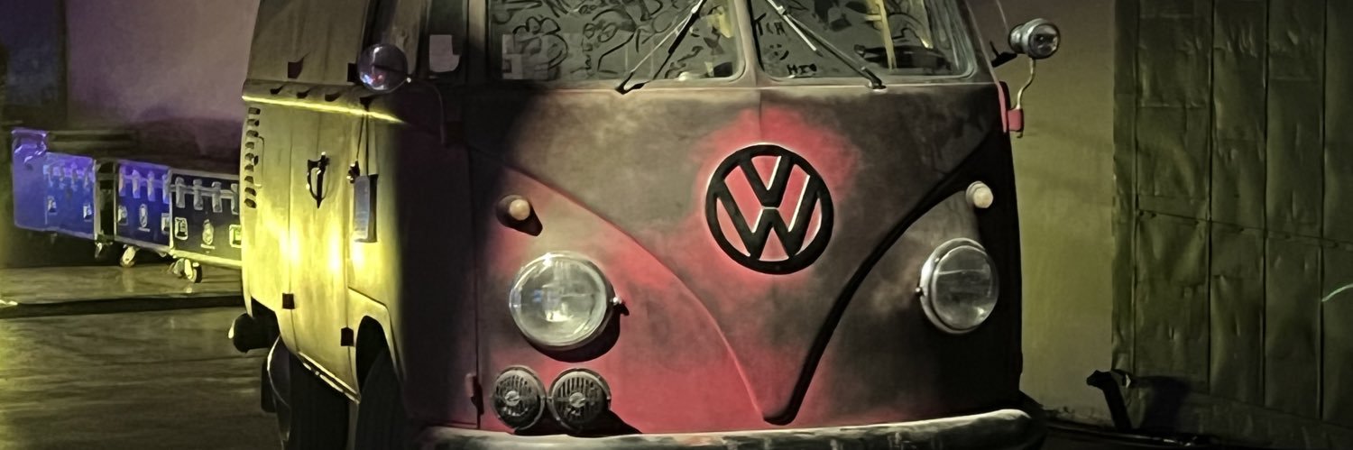 drestavoforever's profile banner image