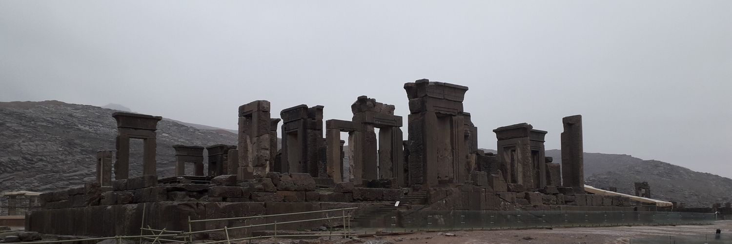 مانیاد banner