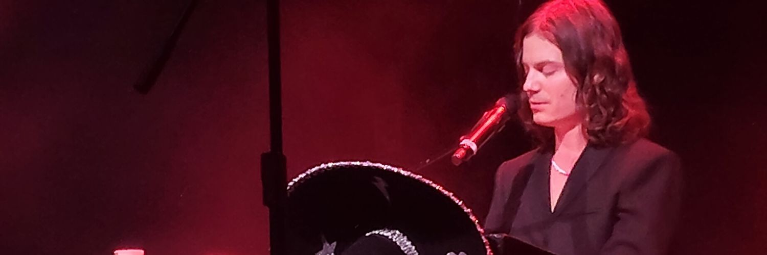 HelloMixhSays's profile banner image