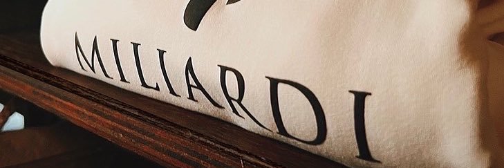 YG banner