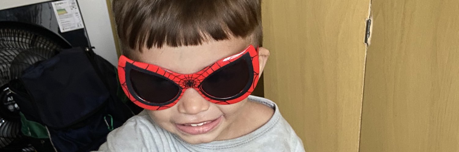 larigamer's profile banner image