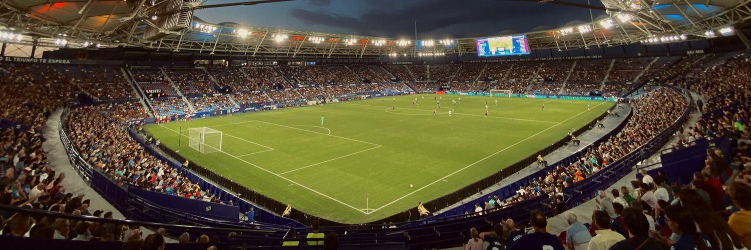 levante99's profile banner image