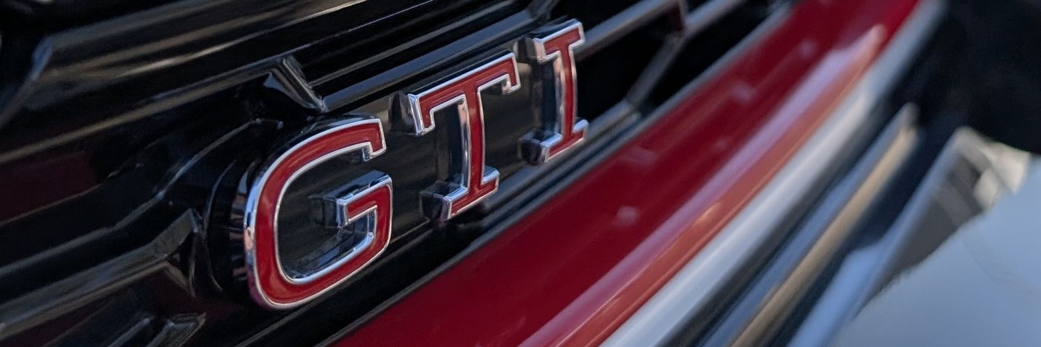 Ralph Michael 🎲🪶🔎🐙🍃🧪🍑🥟🌃✨⚔️🐏❤️‍🔥⚒️📜👁️‍ banner