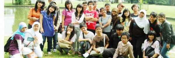 segitiga Profile Banner